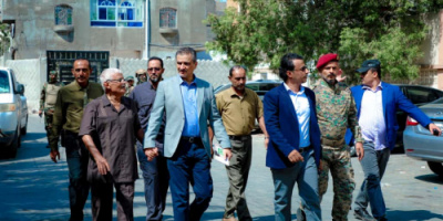 لملس يتفقد سير عمل مكتب الثقافة ويشيد بالتحضيرات الجارية لمهرجان الطفل الموهوب