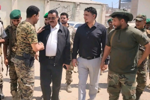 الداؤودي" و"الحسيني" يتفقدان مستوى الأداء والإنضباط بالقطاع الثالث حزام أمني بالمنصورة