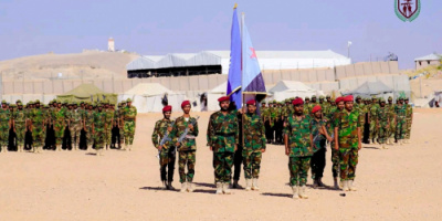 قوات دفاع شبوة تحتفل بتخريج اللواء الثامن مستجدين