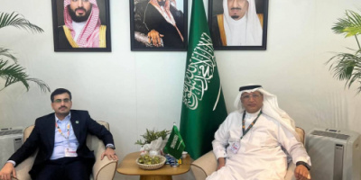 بن عفرار يبحث مع المشرف العام لوكالة الاستدامة السعودية تعزيز التعاون البيئي