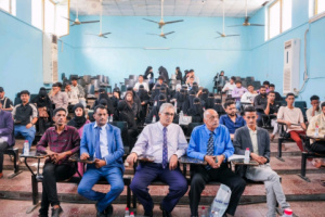 مؤسسة إنسجام تنفذ ثالث جلساتها الحوارية حول بناء السلام والحوار الطلابي بالعاصمة عدن