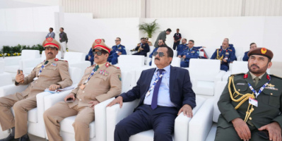 وزير الدفاع الداعري يحضر افتتاح معرض دبي للطيران 2025