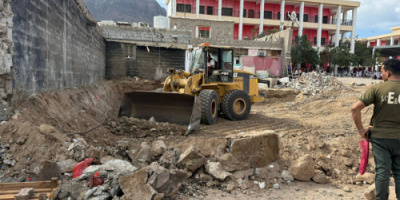 تدشين العمل بإنشاء مبنى متكامل لمحو الأمية وتعليم الكبار في المعلا 