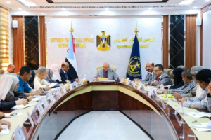 الجمعية الوطنية تستعرض مستجدات قرارات مجلس الأمن وتبحث تعزيز الأداء الخدمي والمؤسسي