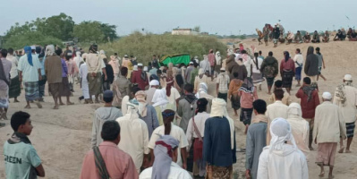 رئيس تنفيذية انتقالي أحور يشارك في تشييع الأستاذ علي صالح مهدي وحيده