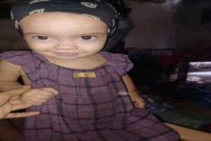 أمن عدن يعلن رسمياً العثور على الطفلة دلال ويعيدها إلى أسرتها.. فُقدت بسبب إهمال شقيقتها