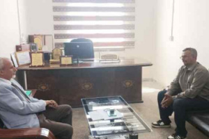 الوكيل الشبحي يلتقي مدير عام مكتب الصحة بمحافظة أرخبيل سقطرى