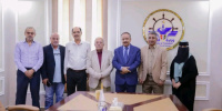 نقابة الصحفيين الجنوبيين تُكرم وزير النقل نظير جهوده ورعايته لإعادة تأهيل مبنى النقابة بالعاصمة عدن