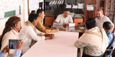 رئيس انتقالي أبين يلتقي مدير عام مكتب الصحة بالمحافظة