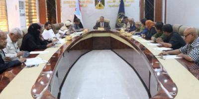 مجلس المستشارين يناقش ترتيبات ذكرى نوفمبر ويشيد بالدعم الإماراتي