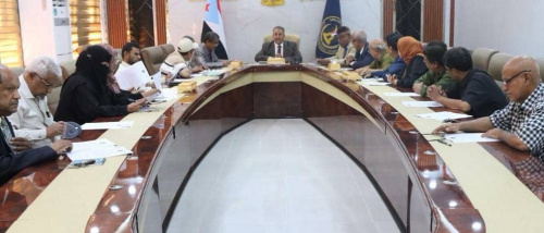 مجلس المستشارين يناقش ترتيبات ذكرى نوفمبر ويشيد بالدعم الإماراتي