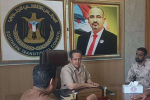 رئيس انتقالي لحج يبحث مع وكيل المحافظة لشؤون الأمن والدفاع تأمين احتفالات عيد الاستقلال