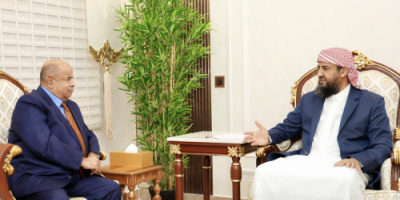 المحرّمي يناقش مع محافظ حضرموت مستجدات الأوضاع ومساعي تعزيز الاستقرار