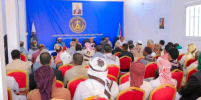 الكثيري يعقد لقاءً بأعضاء الجمعية الوطنية والمستشارين في وادي وصحراء حضرموت