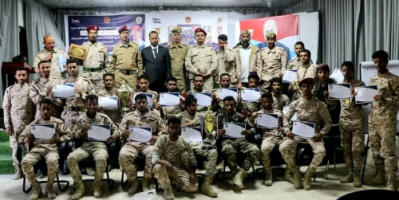 اللواء الركن عبدالعزيز الهدف يتوج أبطال الدوري في احتفال يليق بالاستقلال الجنوبي