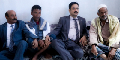 الجبواني وبن لسود يؤدون واجب العزاء لأسرة الفقيد عبدربه محرق