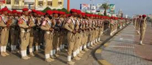 شاهر: ساحة العروض تستعيد حضورها العسكري في يوم الاستقلال