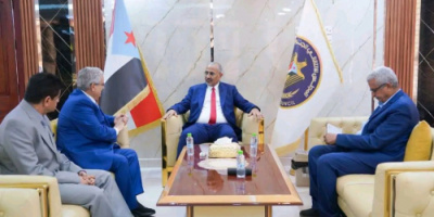 الرئيس الزُبيدي يؤكد حرص مجلس القيادة الرئاسي على تطوير أداء الأجهزة الأمنية وبناء قدراتها