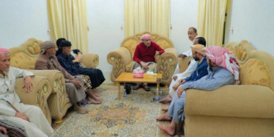 الكثيري يلتقي عدداً من مشايخ وأعيان وادي وصحراء حضرموت ويؤكد أهمية تماسك الجبهة الداخلية