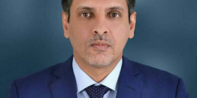 باكريت يهنئ الرئيس الزُبيدي بتحرير مدن وادي حضرموت