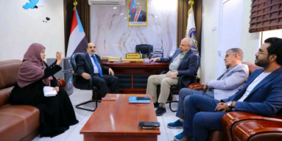 فريق التوجيه يناقش خطط وترتيبات النزول الميداني في العاصمة عدن