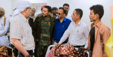 الكثيري يتفقد جرحى القوات الجنوبية في مستشفى سيئون العام