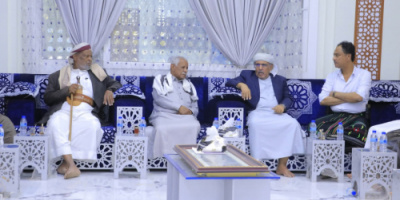 الكثيري وباعوم يزوران سكرتارية قبائل آل كثير برئاسة الشيخ عبدالله صالح