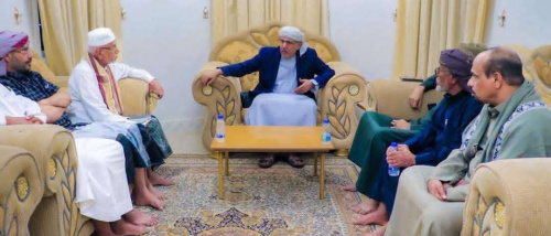 الكثيري يلتقي حاضرة حضرموت وكِندة برئاسة الشيخ علي الهجري