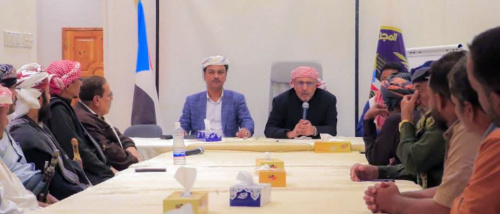 الكثيري يلتقي عدداً من مشايخ ووجهاء قبائل يافع في وادي حضرموت