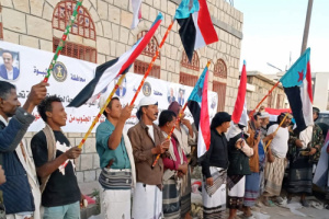 انتقالي مرخة ينظم مسيرة جماهيرية احتفالًا بانتصارات القوات الجنوبية في عارين وحضرموت