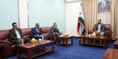 أمين الانتقالي يثمن الجهود الإنسانية لتخفيف الأعباء بالجنوب العربي