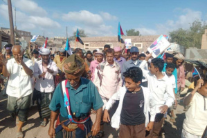 انتقالي كرش ينظم مسيرة جماهيرية احتفالًا بانتصارات القوات المسلحة الجنوبية في حضرموت والمهرة