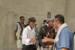 الحييد يزور مخيم اعتصام المنطقة الوسطى في لودر