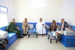 اللواء الركن "بارجاش" يعزّي الأستاذ عوض حاتم في وفاة ابنته "الدكتورة إيمان"