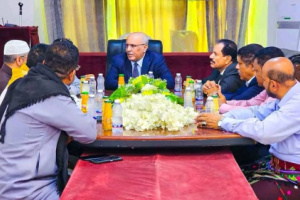 رئيس الجمعية الوطنية يطَّلع على أوضاع مؤسسة الكهرباء بوادي حضرموت