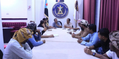 تنفيذية انتقالي المهرة تناقش خطوات سير الاعتصام الشعبي و تطبيع الحياة بالمحافظة