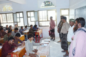 انتقالي المحفد والسلطة المحلية يدشّنان امتحانات الثانوية العامة للفصل الأول