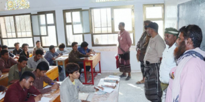 انتقالي المحفد والسلطة المحلية يدشّنان امتحانات الثانوية العامة للفصل الأول