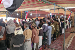 إقامة صلاة الجمعة بساحة الاعتصام المفتوح في عتق