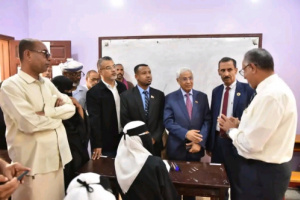 باتيس يدشن امتحانات الفصل الدراسي الأول بمديرية المكلا