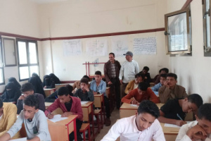 قيادة الانتقالي والتربية يدشنان اختبارات الفصل الأول في الأزارق