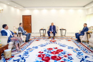 الرئيس الزُبيدي يطّلع على المخطط الإنشائي لمشروع مركز المؤتمرات والمعارض بمحافظة شبوة