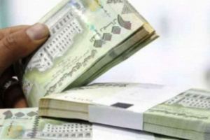 تدشين صرف رواتب العسكريين لشهر أغسطس