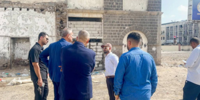 جهود مدير عام مديرية صيرة تتكلل بإخراج مقتحمين لمبنى إدارة التربية والتعليم بالمديرية