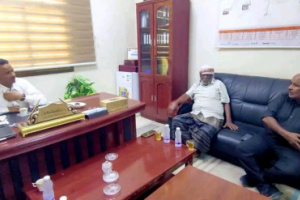 رئيس تنفيذية انتقالي تريم يتفقد سير العمل في المؤسسة العامة للكهرباء