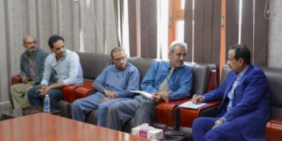 بن الوزير يوجه بتحسين الخدمات الطبية في مستشفى شبوة العام