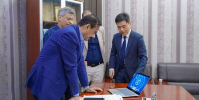 محافظ شبوة يبحث أوجه التعاون مع لونغشيانغ الصينية