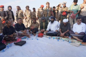 قيادة عملية &laquo;الحسم&raquo; بأبين تلتقي مشايخ وأعيان المنطقة الوسطى 