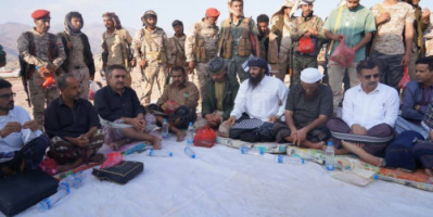 قيادة عملية &laquo;الحسم&raquo; بأبين تلتقي مشايخ وأعيان المنطقة الوسطى 