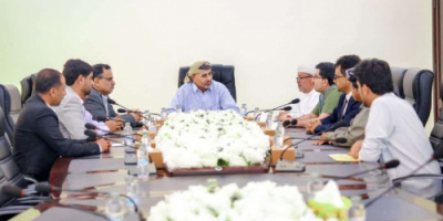 الرئيس الزُبيدي يطّلع على جهود تطبيع الأوضاع وتثبيت دعائم الاستقرار بالمهرة وسقطرى